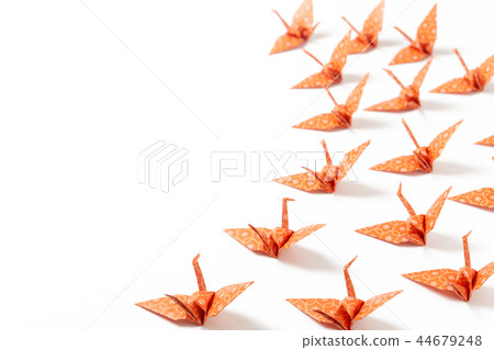 Red folded crane formation flight Japanese style image Red folded crane formation flight Japanese style image 44679248
