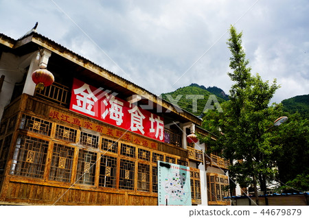 Abba Tibet tribe Autonomous Region 44679879