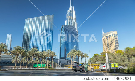 Fountains near main entrance to the tallest skyscraper timelapse, Dubai 44682921