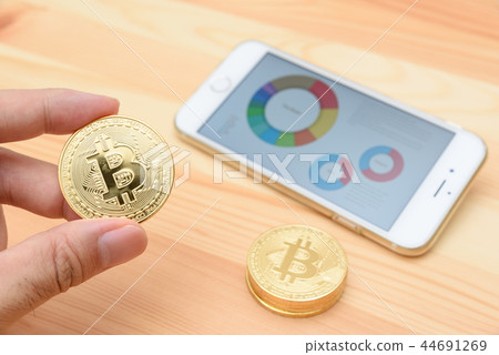 比特幣虛擬貨幣圖像與硬幣 44691269