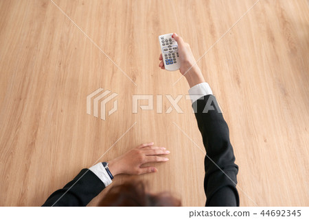 Controlling project work Controlling project work 44692345