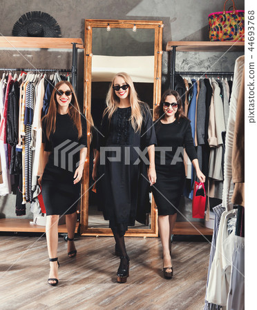 Three Girls Go Shopping Three Girls Go Shopping 44693768