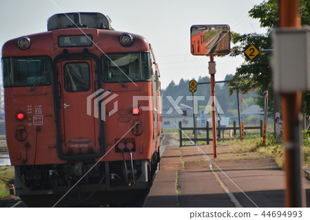 Castle line Castle line 44694993