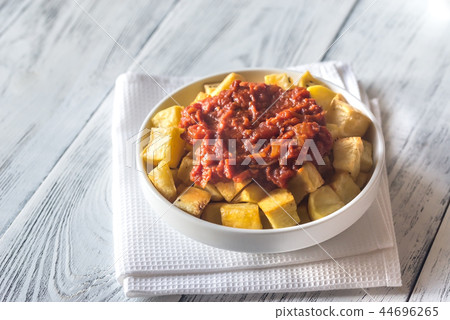 Portion of patatas bravas with sauces Portion of patatas bravas with sauces 44696265
