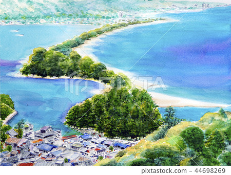 Amanohashidate is a power spot with a beautiful pine forest that has been selected as one of the three most scenic spots in Japan. 44698269