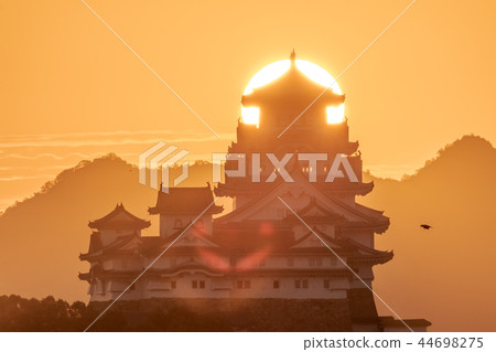 姬路城的日出 44698275