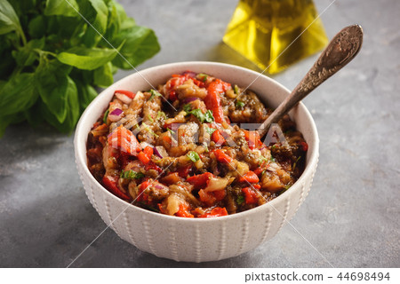 Traditional caucasian salad with grilled vegetable 44698494
