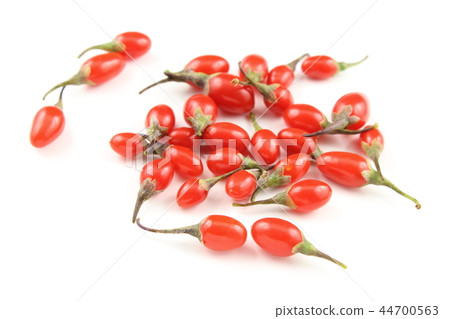 fresh goji berries isolated on a white background 44700563