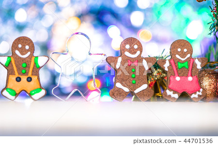 Christmas Gingerbread Man Christmas Tree Bells Halo Background クリスマス Syncope gingerbread sparkle 44701536