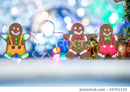 聖誕節 薑餅人 聖誕樹 鈴鐺 光暈背景 クリスマス 暈け gingerbread sparkle 44701538