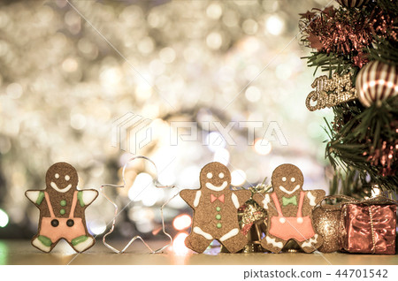 聖誕節 薑餅人 聖誕樹 鈴鐺 光暈背景 クリスマス 暈け gingerbread sparkle 聖誕節 薑餅人 聖誕樹 鈴鐺 光暈背景 クリスマス 暈け gingerbread sparkle 44701542