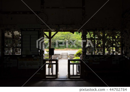 Natsume's Book of Friends' Grand Prix Station Natsume's Book of Friends' Grand Prix Station 44702784