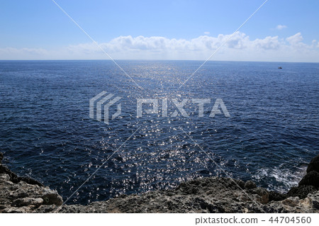 Mediterranean sea Mediterranean sea 44704560