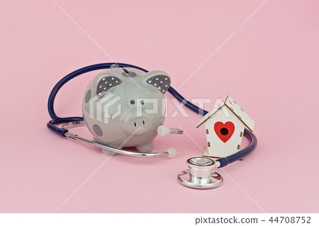 Concept of financial real estate diagnostics 44708752