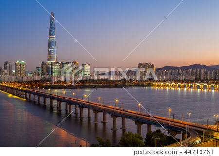 skyline of seoul by Han River in south korea 44710761