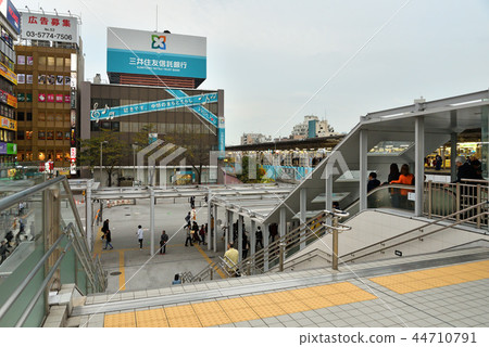 鐵路·JR東:中野站北出口廣場 鐵路·JR東:中野站北出口廣場 44710791