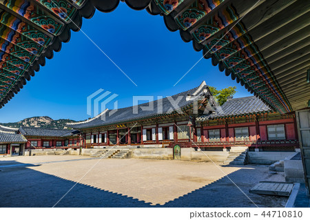 Gyeongbokgung Gyeongbokgung 44710810