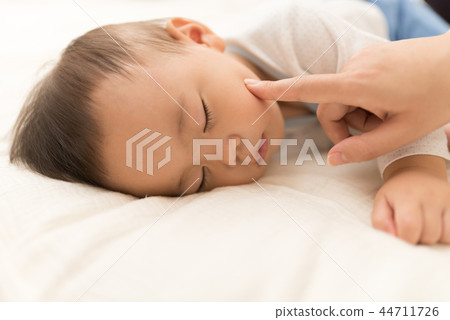 睡覺的寶貝 睡覺的寶貝 44711726