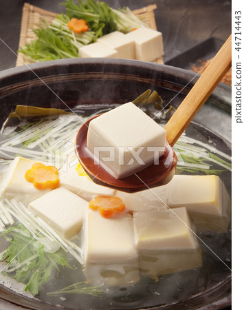 Simmered tofu 44714443