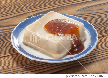 芝麻豆腐 44714872