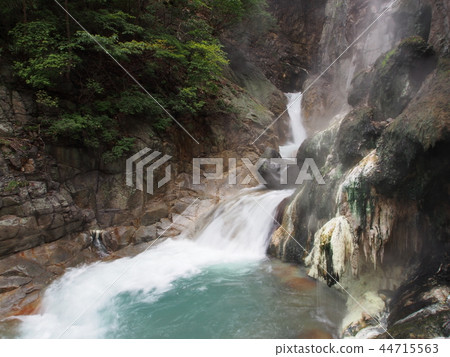 Yuzawa fountain tower 44715563