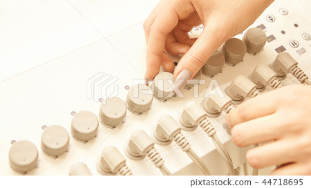 neurostimulation massage equipment. health device. 44718695