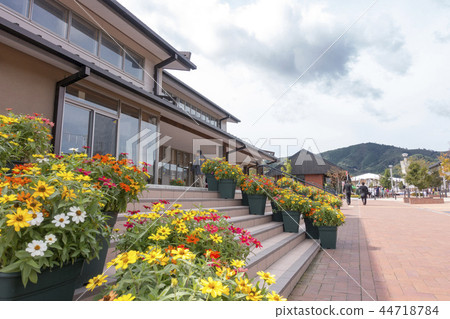 在可以看海的公園,日常生活和非日常觀光交換的鎮海Parpia Onokawa 在可以看海的公園,日常生活和非日常觀光交換的鎮海Parpia Onokawa 44718784