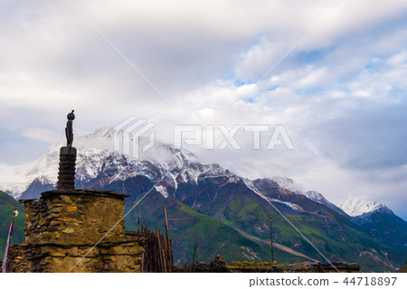 Nature view in Annapurna Conservation Area, Nepal Nature view in Annapurna Conservation Area, Nepal 44718897