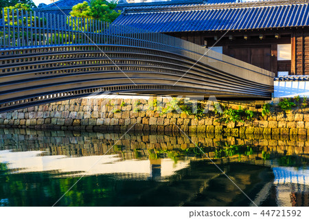 Dejima front gate bridge morning view [Nagasaki City, Nagasaki Prefecture] 44721592