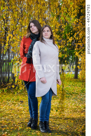 Two girlfriends having a quarrel Two girlfriends having a quarrel 44724793