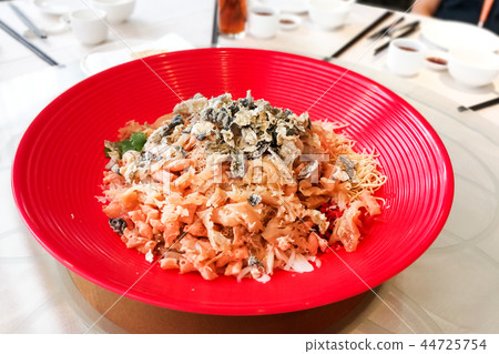 Plate of Yee Sang Yusheng during Chinese New Year Plate of Yee Sang Yusheng during Chinese New Year 44725754