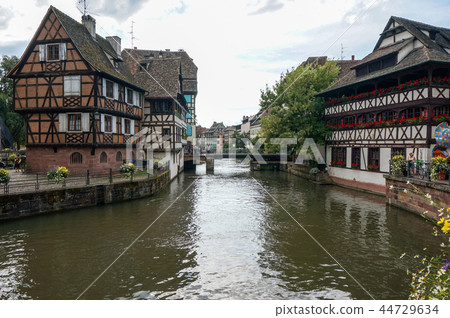 colmar canal 44729634