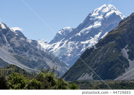 mount cook national park 44729883