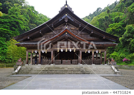 雨中的美穗神社（島根縣） 44731824