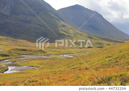 Landscape near Glencoe in Scotland 44732204