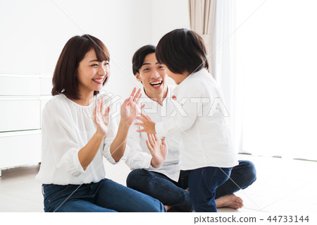 Family parent and child family female toddler child 44733144