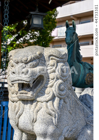 Guardian dog 44733381