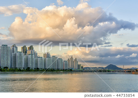 Nonhyun-dong, Incheon 44733854