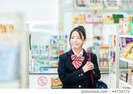 便利店(高中女生) 便利店(高中女生) 44734171
