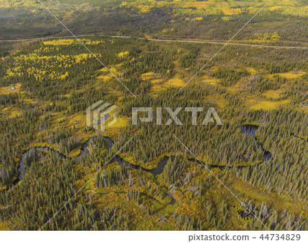 阿拉斯加高緯度地區的苔原阿拉斯加苔原 阿拉斯加高緯度地區的苔原阿拉斯加苔原 44734829