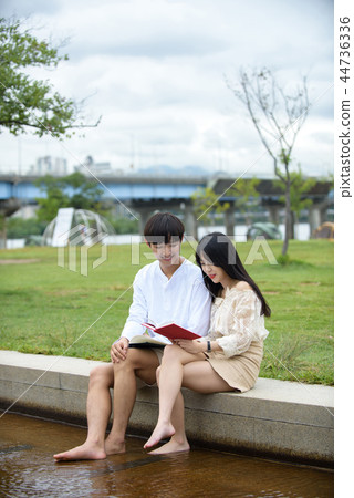 Han River Dating, Couple, Hangang Park Han River Dating, Couple, Hangang Park 44736336