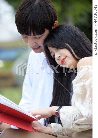 Han River Dating, Couple, Hangang Park 44736345