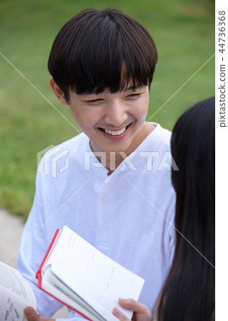 Han River Dating, Couple, Hangang Park 44736368