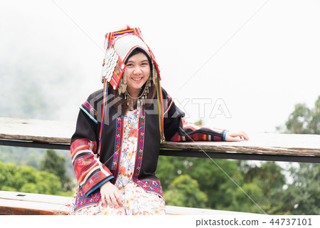 portrait mhong hill tribe woman on the mountain portrait mhong hill tribe woman on the mountain 44737101