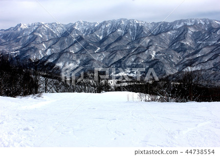雪山 雪山 44738554