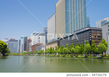Marunouchi Office Building Marunouchi Office Building 44738579
