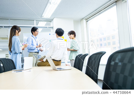 Businessman, Office, Office Casual, Meeting Room Businessman, Office, Office Casual, Meeting Room 44738664