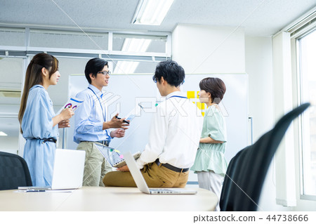 Businessman, Office, Office Casual, Meeting Room Businessman, Office, Office Casual, Meeting Room 44738666