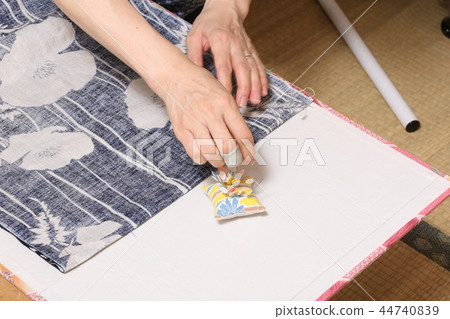 sewing sewing 44740839