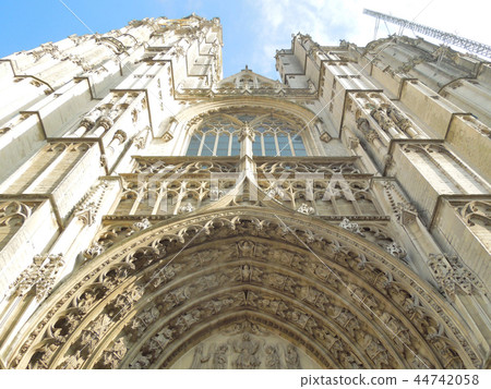 Notre Dame Cathedral 44742058